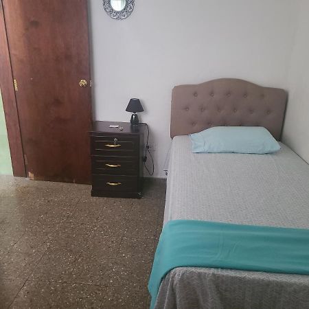 Hospedaje Casa De Luna Tegucigalpa Zewnętrze zdjęcie