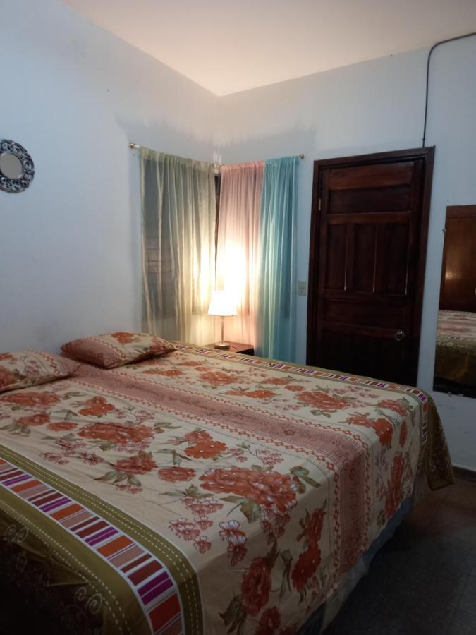 Hospedaje Casa De Luna Tegucigalpa Zewnętrze zdjęcie